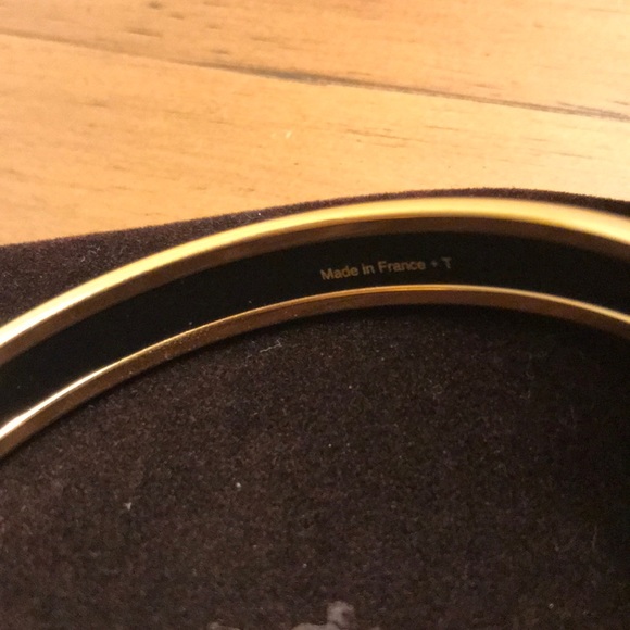 Hermès Burgundy Red Enamel Narrow Caleche Bangle - Picture 6 of 7